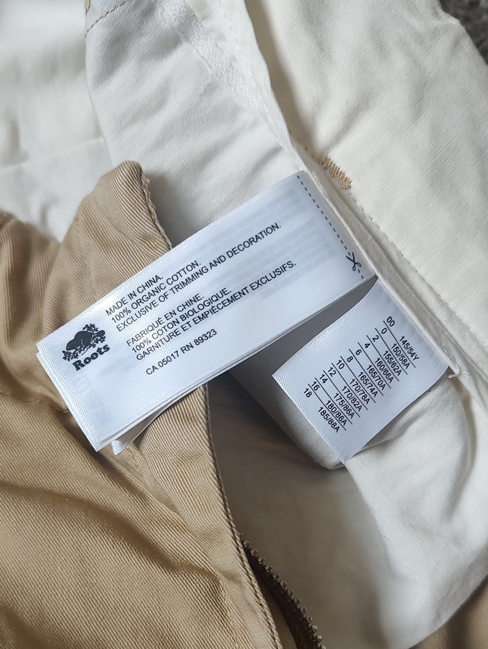 Roots Size 8 100% Organic Cotton Pleated Pants - Picture 8 of 10